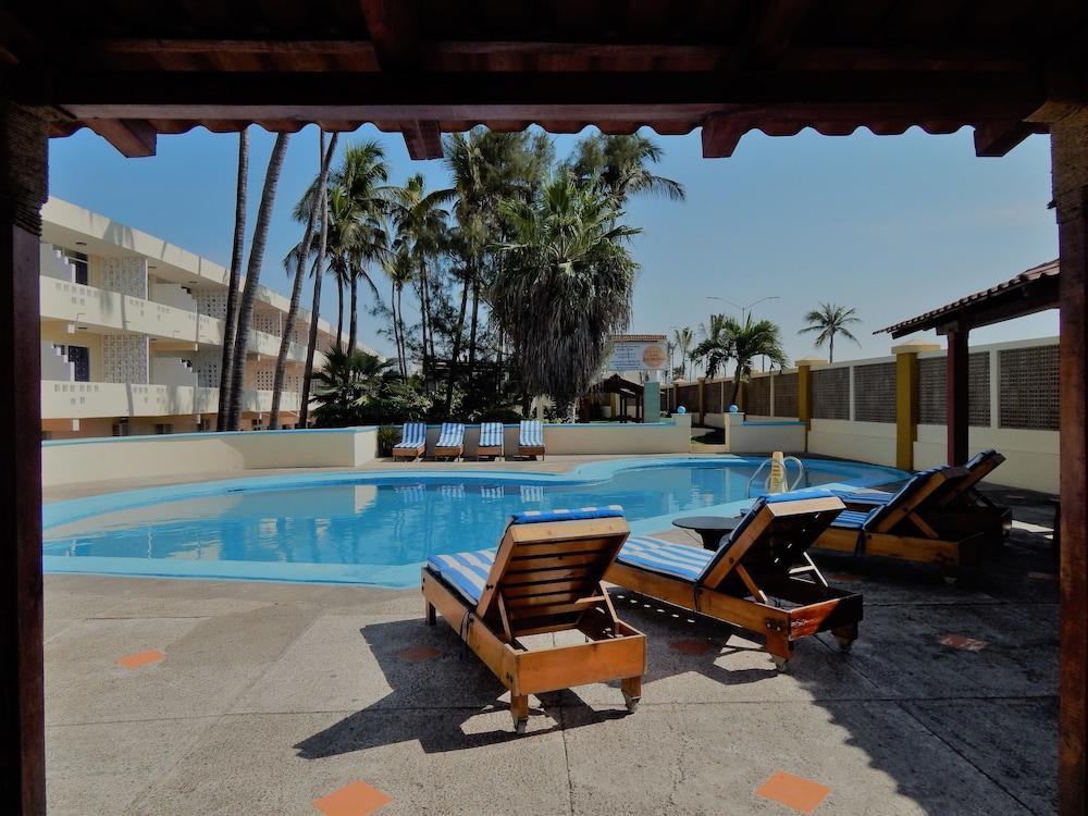 Hotel Las Jacarandas Mazatlán Exterior foto
