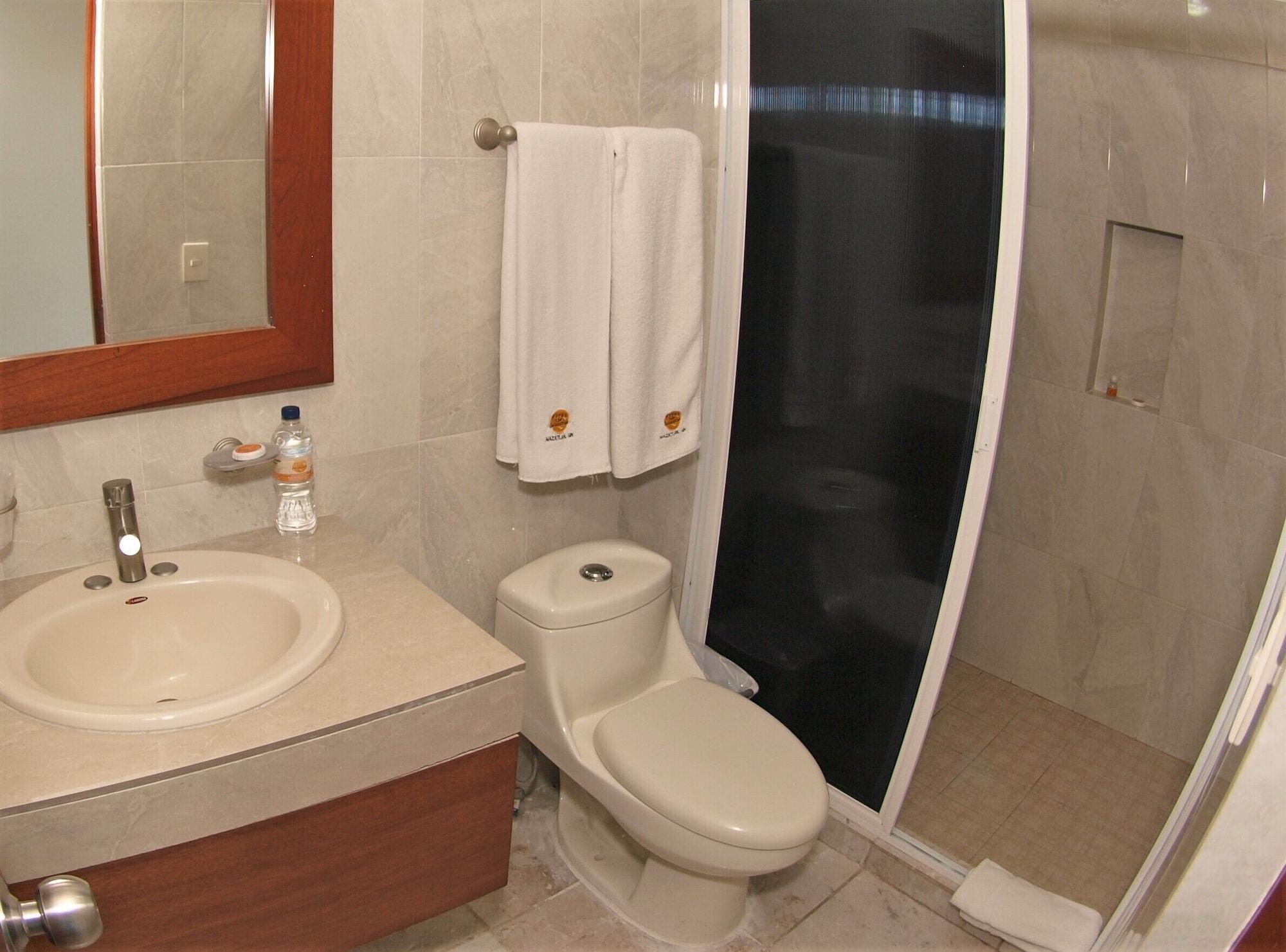 Hotel Las Jacarandas Mazatlán Exterior foto
